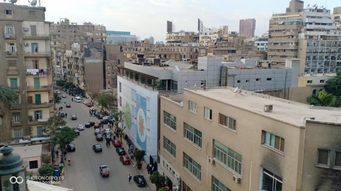 Cecilia * Cairo